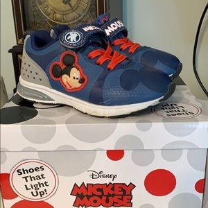 Disney Mickey Mouse Light Up Toddler Shoes